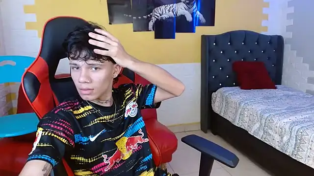 andy dan18 online show from September 24, 2025, 2:45 pm