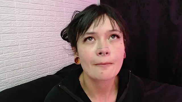 Snapshot of rousstattoo chatting on January 7, 2025, 7:42 am rousstattoo online show from January 7, 2025, 7:42 am