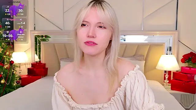 Snapshot of NellieLoyns chatting on December 1, 2025, 5:14 pm NellieLoyns online show from December 1, 2025, 5:14 pm