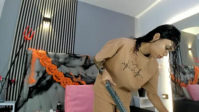 Snapshot of GysellHanson chatting on October 31, 2025, 11:29 am GysellHanson online show from October 31, 2025, 11:29 am