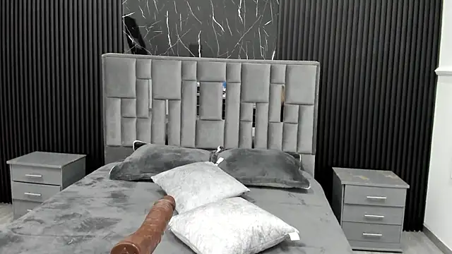 Snapshot of LolaAngellx chatting on November 8, 2025, 7:50 pm LolaAngellx online show from November 8, 2025, 7:50 pm