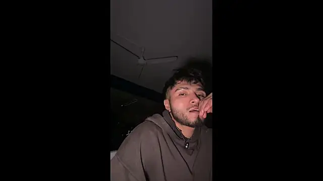 Snapshot of Beboteejoel chatting on September 24, 2025, 4:41 am Beboteejoel online show from September 24, 2025, 4:41 am