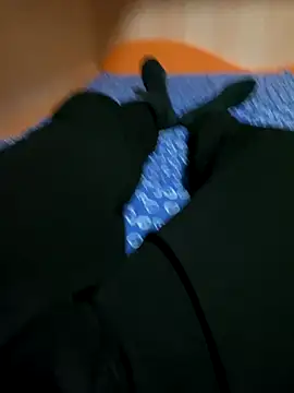 Dvddd online show from November 30, 2025, 2:12 am