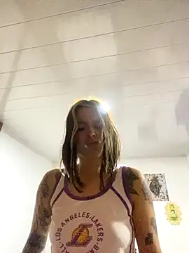 BlueStoneX online show from September 23, 2025, 6:42 am