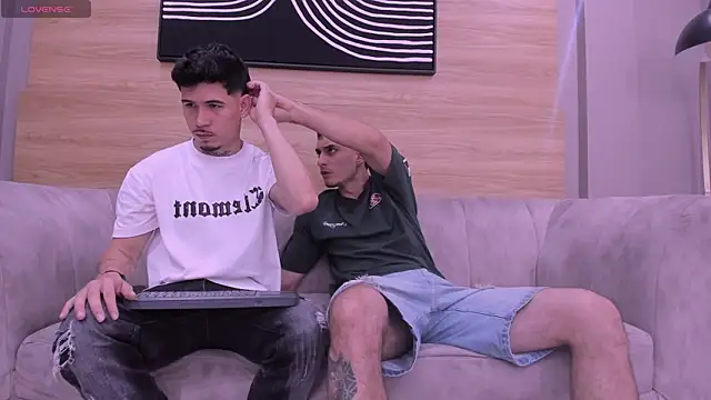 hell twink online show from May 22, 2026, 8:40 pm