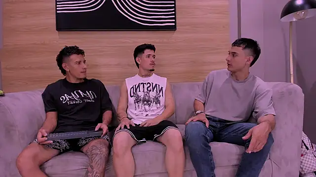 hell twink online show from April 30, 2026, 6:09 am