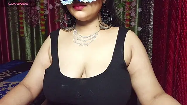 Snapshot of freesoul272002 chatting on February 8, 2026, 11:52 am freesoul272002 online show from February 8, 2026, 11:52 am