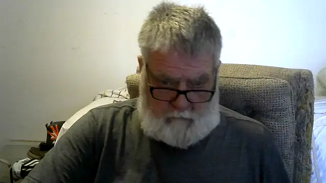 Snapshot of viejo_oso chatting on March 22, 2026, 6:53 pm viejo oso online show from March 22, 2026, 6:53 pm