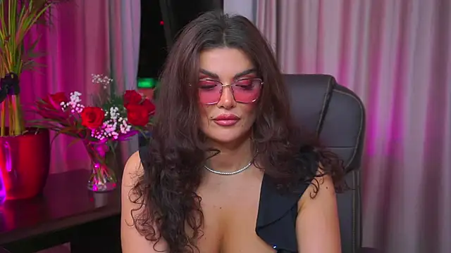 Snapshot of myakalifa chatting on September 15, 2025, 7:36 pm myakalifa online show from September 15, 2025, 7:36 pm