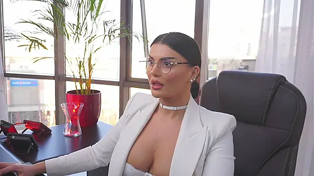 Snapshot of myakalifa chatting on January 26, 2025, 1:58 pm myakalifa online show from January 26, 2025, 1:58 pm