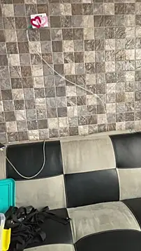 Sophia cyrus11 online show from April 13, 2026, 3:49 pm