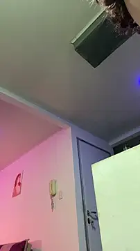 Snapshot of Sophia_cyrus11 chatting on December 13, 2025, 10:38 pm Sophia cyrus11 online show from December 13, 2025, 10:38 pm