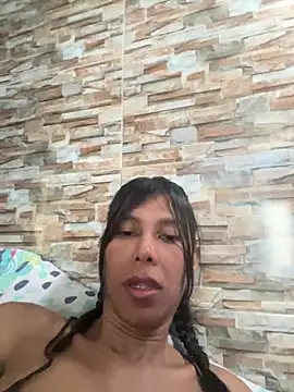 Snapshot of Ebonyxprincess_ chatting on August 4, 2026, 5:17 pm Ebonyxprincess online show from August 4, 2026, 5:17 pm