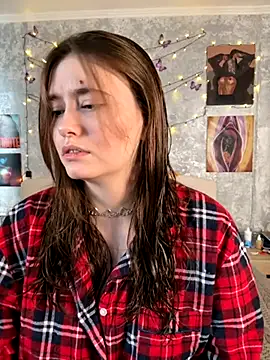 Sabrina shells online show from November 23, 2025, 9:08 am