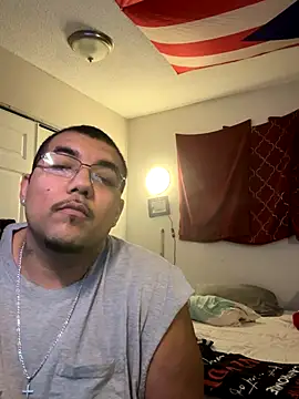 Snapshot of cloudy_couple444 chatting on September 22, 2025, 3:56 am cloudy couple444 online show from September 22, 2025, 3:56 am