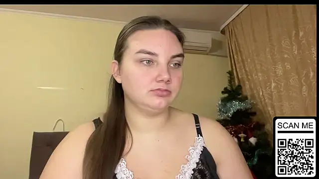 Dreamyblushfairy online show from December 18, 2025, 4:22 pm