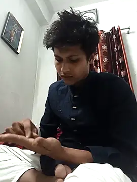 sexy boy 26 online show from February 12, 2026, 9:14 pm