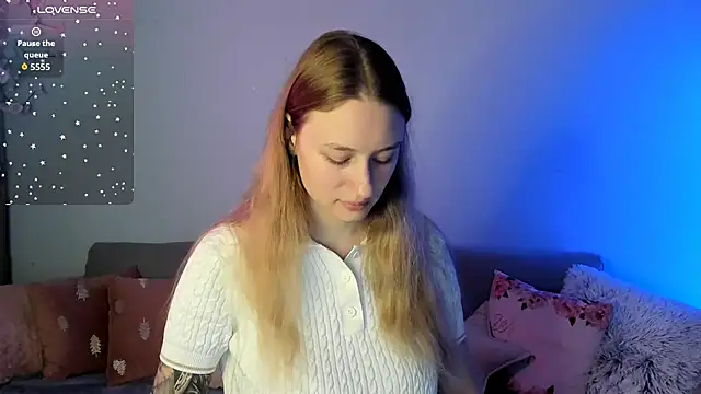 Haley Vixen online show from June 23, 2026, 8:12 am