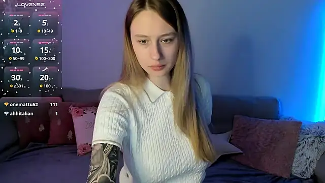 Haley Vixen online show from April 22, 2026, 8:10 am