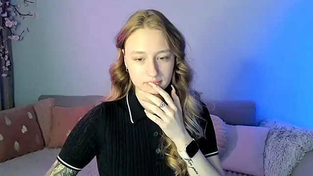 Haley Vixen online show from June 8, 2026, 8:04 am