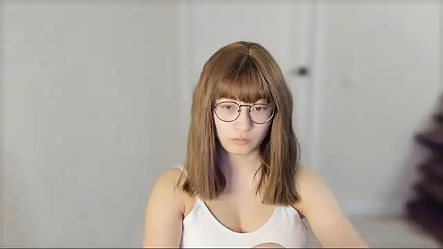  hannah baker online show from February 14, 2025, 3:15 pm