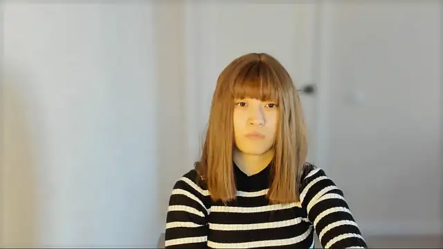  hannah baker online show from February 10, 2025, 11:46 am