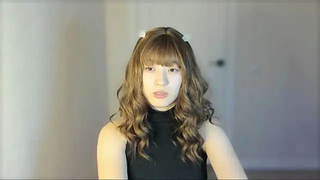  hannah baker online show from February 2, 2025, 12:46 pm