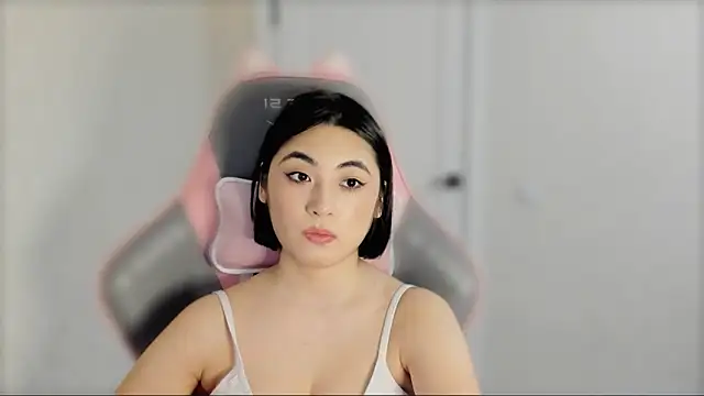  hannah baker online show from March 22, 2025, 10:06 am