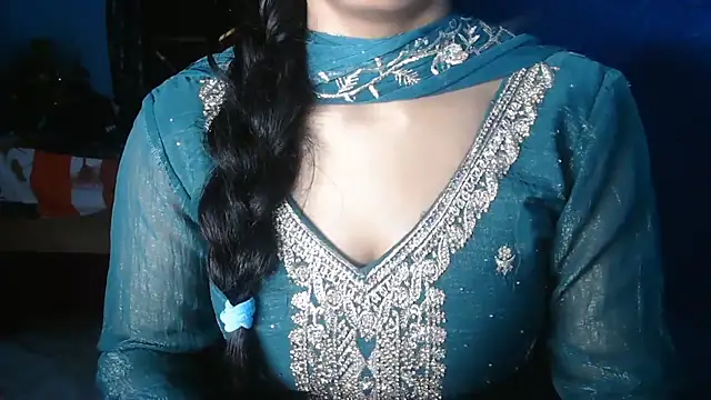 Snapshot of Somiya87 chatting on July 26, 2026, 6:04 pm Somiya87 online show from July 26, 2026, 6:04 pm
