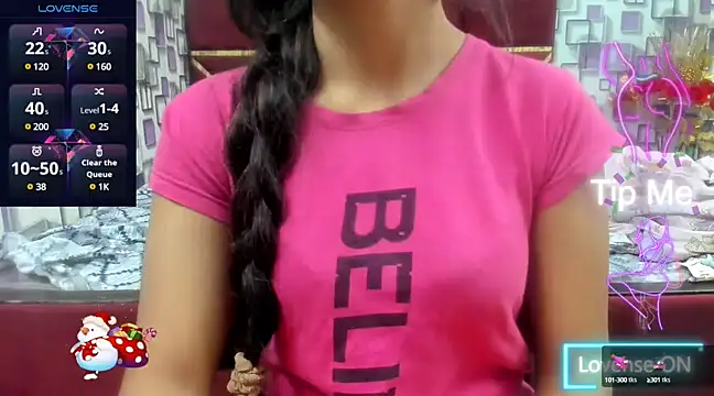 Snapshot of Somiya87 chatting on March 18, 2025, 10:15 pm Somiya87 online show from March 18, 2025, 10:15 pm