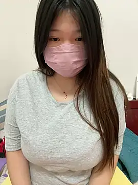 Snapshot of Happyou2 chatting on March 3, 2025, 1:56 pm Happyou2 online show from March 3, 2025, 1:56 pm