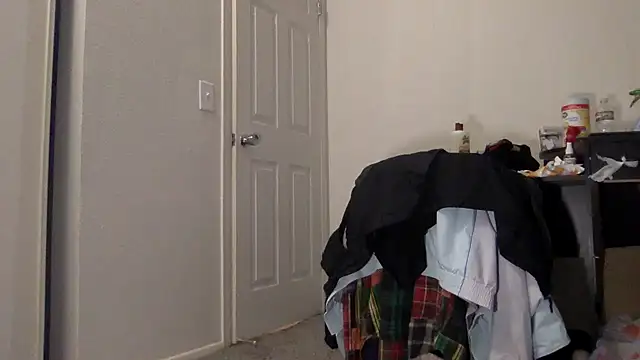 bubblebut420 online show from October 24, 2025, 8:52 pm