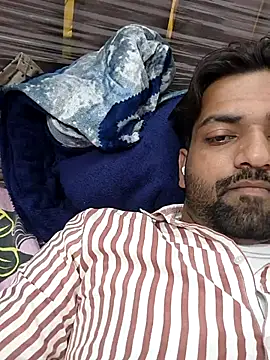 playboyz77 online show from March 19, 2026, 11:32 am