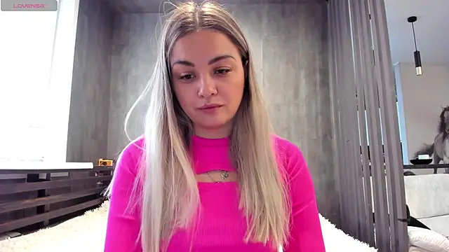 Mia   murrr online show from November 14, 2025, 3:10 am