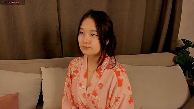 Maekko online show from March 6, 2026, 5:19 pm