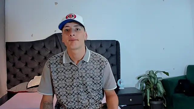 two milkyway online show from January 6, 2026, 12:42 pm