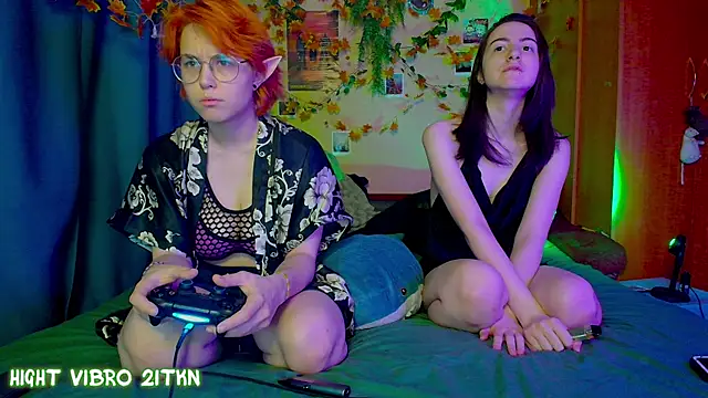 Snapshot of TrickyKitsune chatting on November 23, 2025, 2:16 pm TrickyKitsune online show from November 23, 2025, 2:16 pm