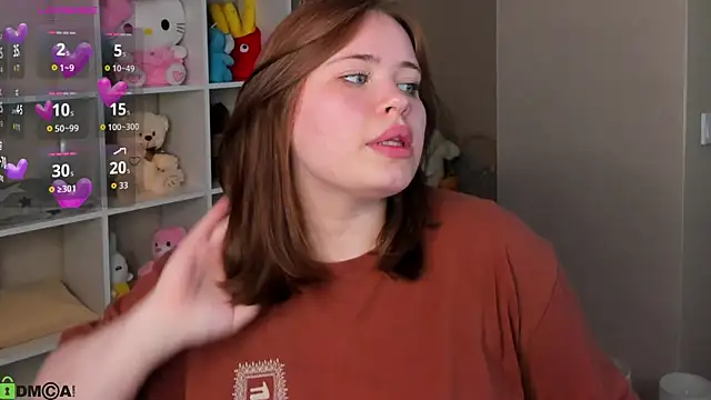 EricaElliott online show from May 27, 2026, 12:12 pm
