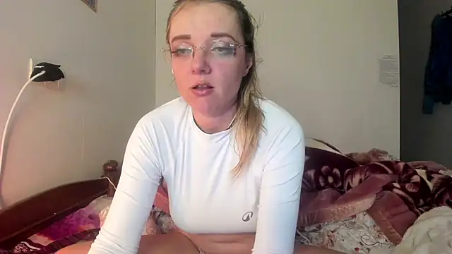 Magnetic Amy online show from July 24, 2026, 10:55 am