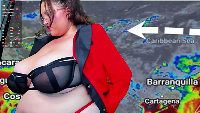 LunaPleasure online show from November 16, 2025, 6:07 am