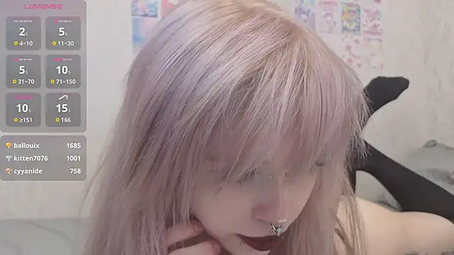 Snapshot of emodreamgirl chatting on July 24, 2026, 4:08 am emodreamgirl online show from July 24, 2026, 4:08 am