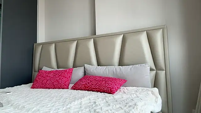 Snapshot of andthen69 chatting on January 30, 2025, 5:19 am andthen69 online show from January 30, 2025, 5:19 am