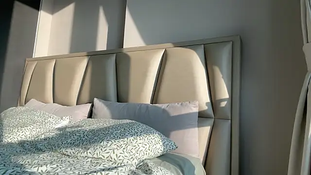 Snapshot of andthen69 chatting on January 29, 2025, 10:16 am andthen69 online show from January 29, 2025, 10:16 am