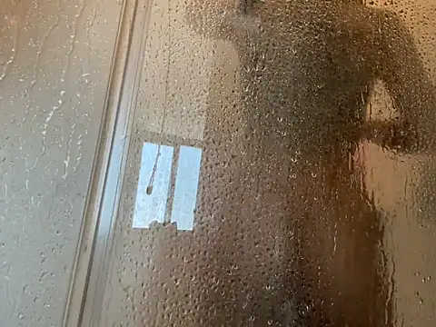 Snapshot of andthen69 chatting on February 9, 2025, 4:04 am andthen69 online show from February 9, 2025, 4:04 am