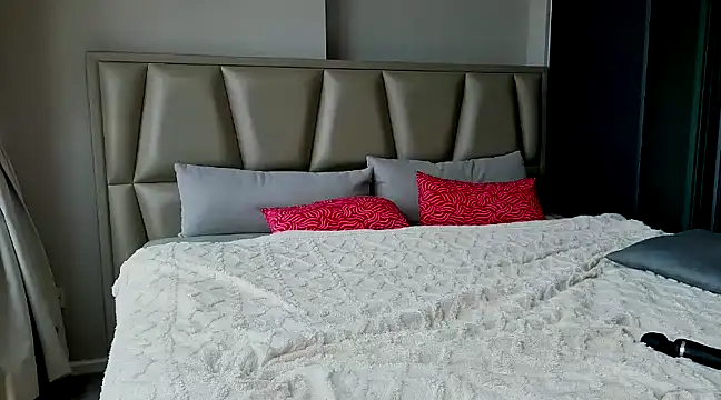 Snapshot of andthen69 chatting on March 15, 2025, 5:52 am andthen69 online show from March 15, 2025, 5:52 am