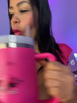 KarolRubi1 online show from April 9, 2026, 11:22 pm