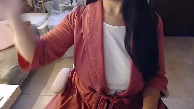 Snapshot of LasolitaAuri chatting on February 11, 2025, 2:13 pm LasolitaAuri online show from February 11, 2025, 2:13 pm