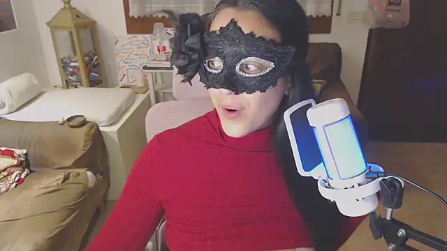 Snapshot of LasolitaAuri chatting on March 10, 2025, 6:34 pm LasolitaAuri online show from March 10, 2025, 6:34 pm