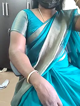 Snapshot of Tamil_roja69 chatting on December 2, 2025, 6:48 am Tamil roja69 online show from December 2, 2025, 6:48 am