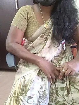 Snapshot of Tamil_roja69 chatting on December 15, 2025, 6:30 am Tamil roja69 online show from December 15, 2025, 6:30 am